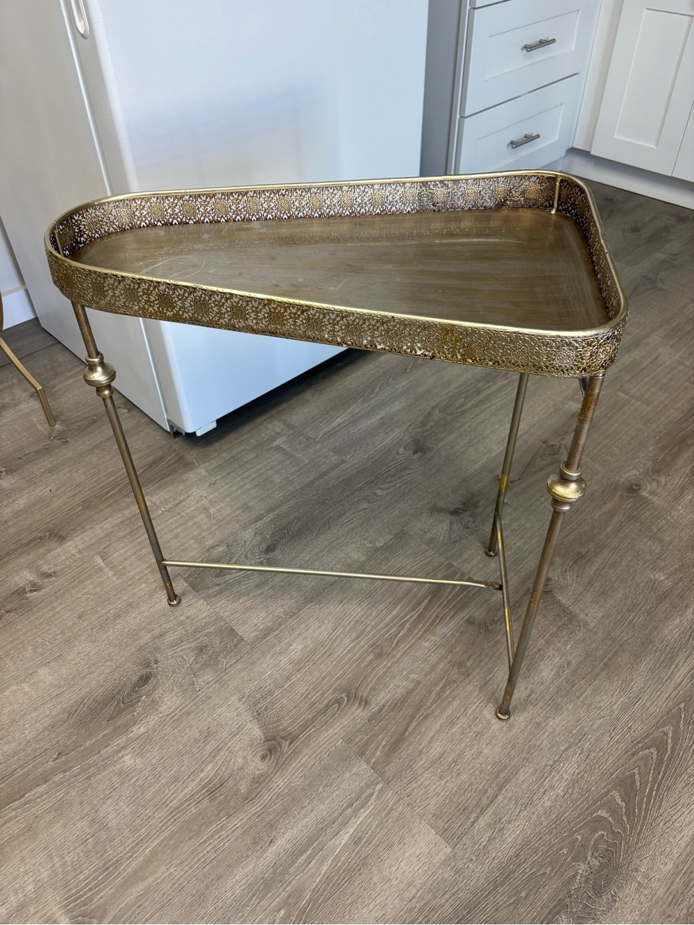 Vintage Hollywood regency mid century glam style MetalTable removable Tray